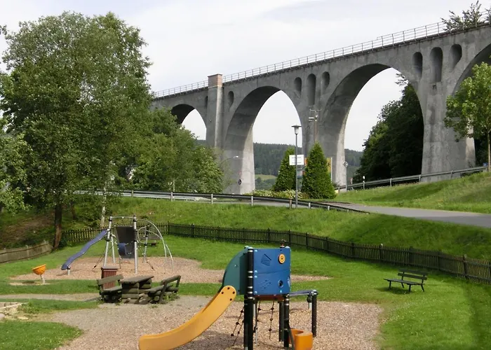 アパート Im 1 Stock Bei